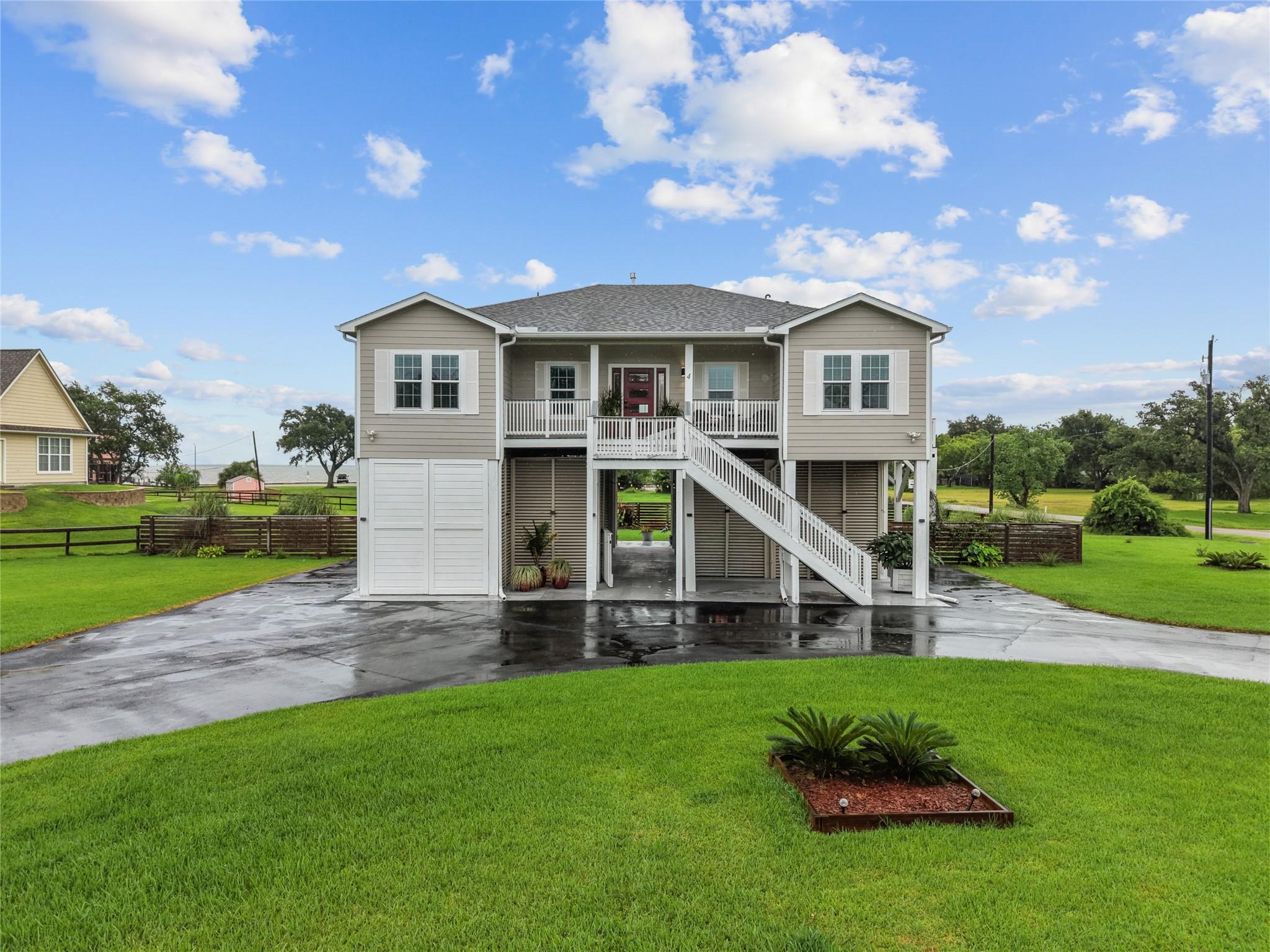Residential in Shoreacres 5