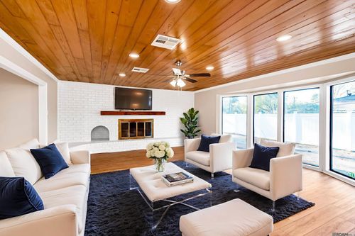 6555 Landmor Dr, Greenwell Springs, LA, 70739-4338 | Card Image