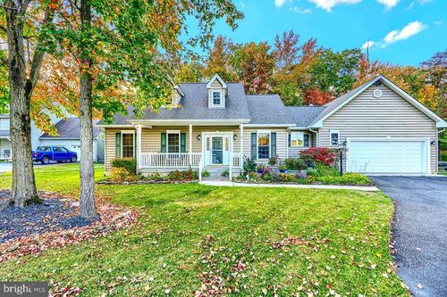 906 Susquehanna Ave, MIDDLE RIVER, MD, 21220-4312 | Card Image