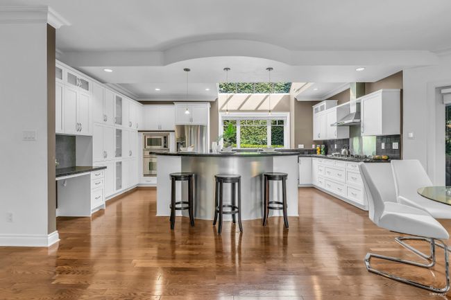 4683 Decourcy Court, House other with 4 bedrooms, 2 bathrooms and 4 parking in West Vancouver BC | Image 21