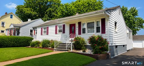 35 Lorraine Road, Wethersfield, CT, 06109 | Card Image