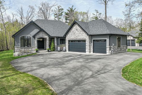 21 Boothby Cres, Minesing, ON, L9X0H1 | Card Image