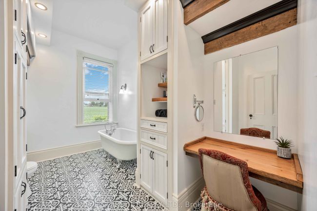 3831 Edgerton Rd, House other with 5 bedrooms, 2 bathrooms and 20 parking in Blackstock ON | Image 10