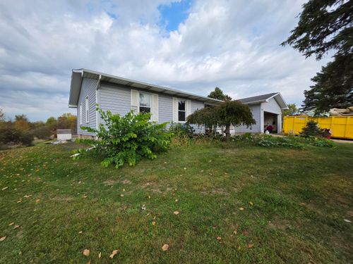 5772 Marshall Rd, Olivet, MI, 49076-9452 | Card Image