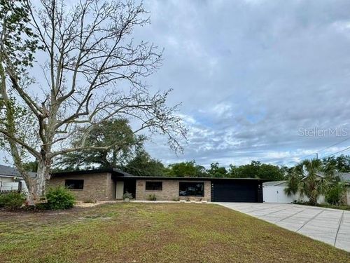 9718 N Oregon Ave, TAMPA, FL, 33612-7653 | Card Image