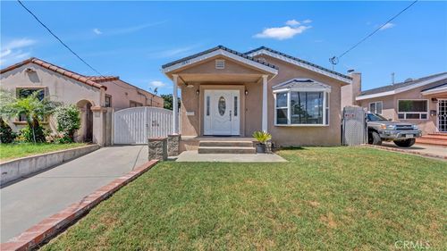 1041 King Ave, Wilmington, CA, 90744-3203 | Card Image