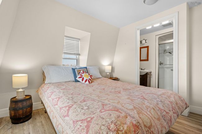 125 The Point Rd, Home with 2 bedrooms, 3 bathrooms and null parking in Blue Rocks NS | Image 26