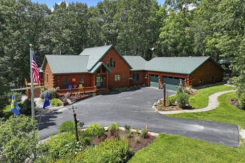 W7564 Oak Ridge Drive, RICHMOND, WI, 53115 | Card Image