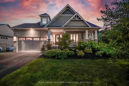 75 Selkirk Dr, Huntsville, ON, P1H0C6 | Card Image