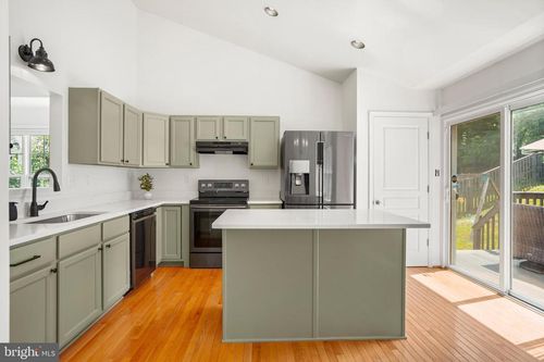 8012 Roland Ct, Elkridge, MD, 21075-6228 | Card Image