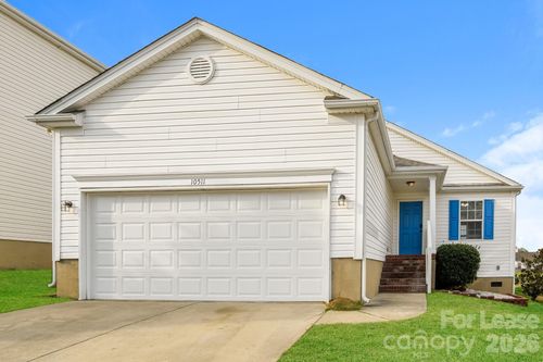 10511 Katie Creek Ct, Charlotte, NC, 28213-2111 | Card Image