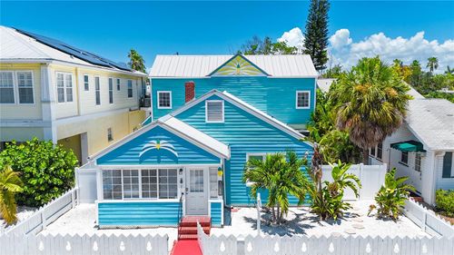 105 21st Ave, ST PETE BEACH, FL, 33706-4103 | Card Image