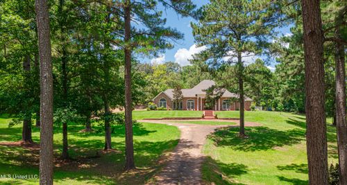 120 Midway Estates Dr, Terry, MS, 39170-8488 | Card Image