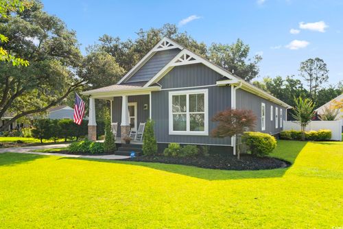 2588 Long Avenue Ext, Conway, SC, 29526-6513 | Card Image