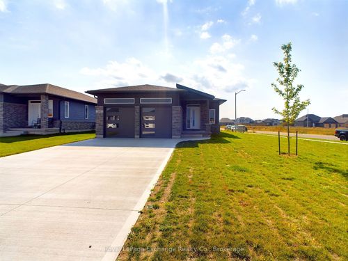 336 Mary Rose Ave, Port Elgin, ON, N0H2C3 | Card Image