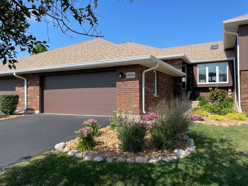 8810 Clearview Dr, Orland Park, IL, 60462-2781 | Card Image