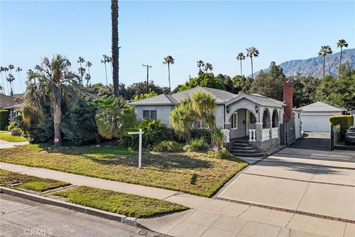 2209 Queensberry Rd, Pasadena, CA, 91104-3325 | Card Image