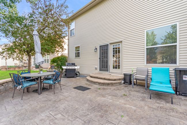 404 Bower Ln, House other with 5 bedrooms, 3 bathrooms and null parking in Oswego IL | Image 35