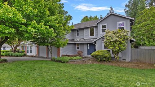 24609 Se 45th Way, Sammamish, WA, 98029-6517 | Card Image
