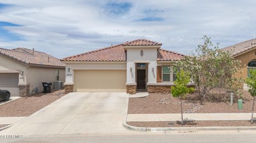 12435 Knightsbridge Dr, Horizon City, TX, 79928-3705 | Card Image