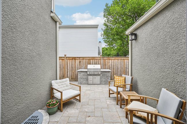 1537 Barrington Rd, House other with 4 bedrooms, 3 bathrooms and null parking in Upper Arlington OH | Image 43