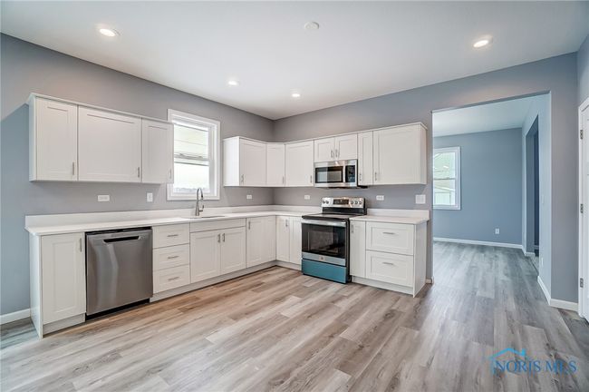820 Brians Dr, House other with 5 bedrooms, 3 bathrooms and 3 parking in Payne OH | Image 14