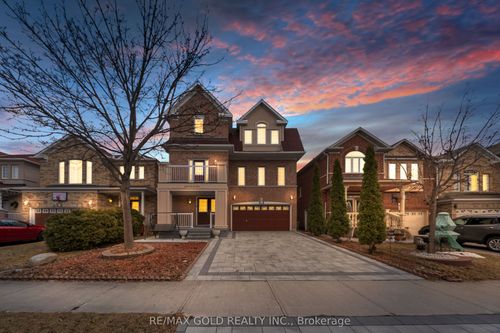 23 Pathmaster Rd, Brampton, ON, L6P2G8 | Card Image