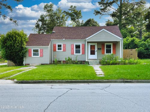 201 Queens Rd, Jacksonville, NC, 28540-5519 | Card Image