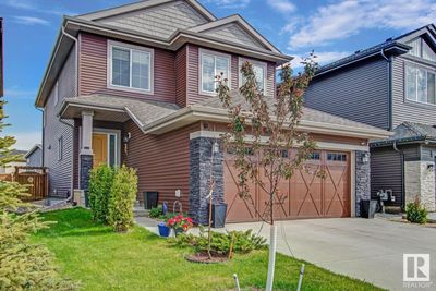 2261 57 St Sw, House other with 5 bedrooms, 4 bathrooms and null parking in Edmonton AB | Image 2