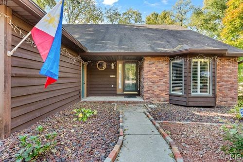 3403 Riverview Ct, Godfrey, IL, 62035-1113 | Card Image