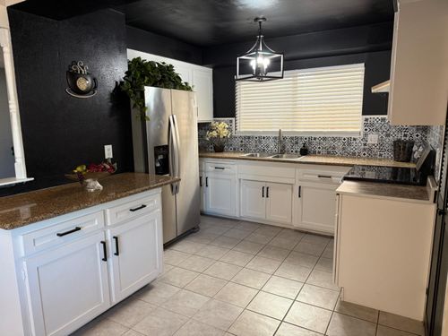 5851 Larry Way, North Highlands, CA, 95660-4414 | Card Image