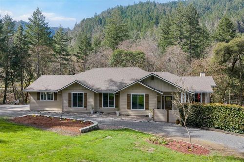790 Savage Creek Rd, Grants Pass, OR, 97527-4318 | Card Image