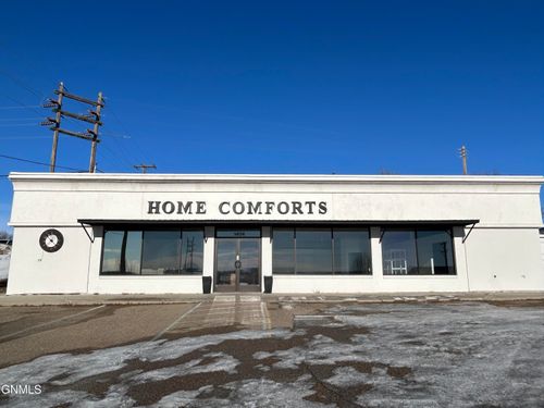 1404 2nd Street W, Williston, ND, 58801 | Card Image