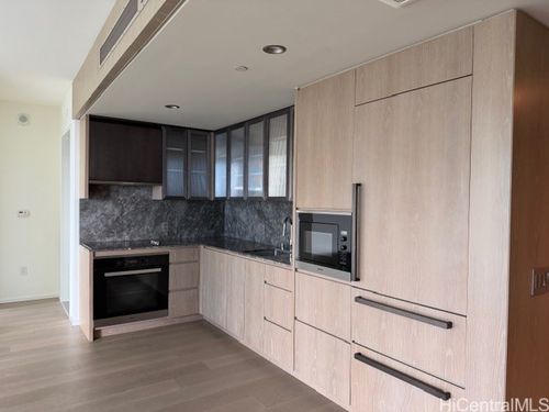413-1000 Auahi St, Honolulu, HI, 96814-3346 | Card Image
