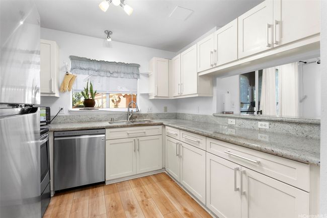 94-217 A Kikepa Place, House other with 3 bedrooms, 3 bathrooms and 2 parking in Waipahu HI | Image 7