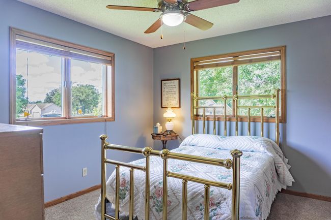 141 Jacob St, House other with 4 bedrooms, 3 bathrooms and null parking in Hamburg MN | Image 36