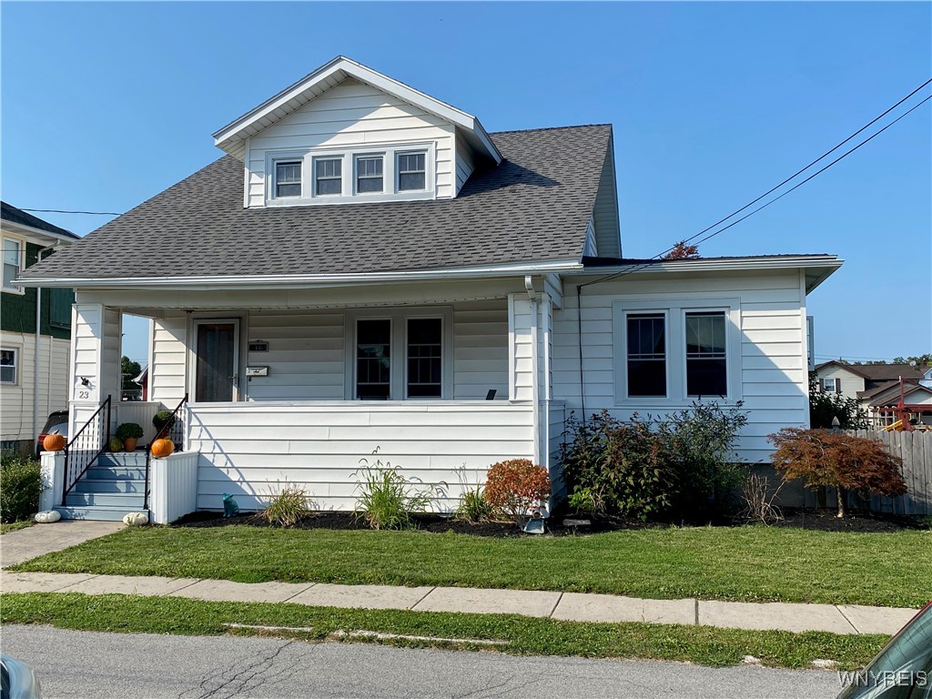 Freeman Ave, Middleport, NY 14105