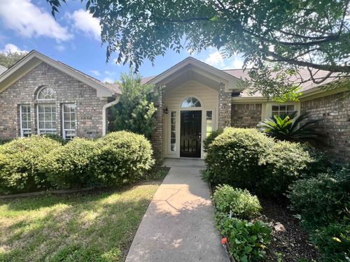212 Muirfield St, Meadowlakes, TX, 78654-6823 | Card Image