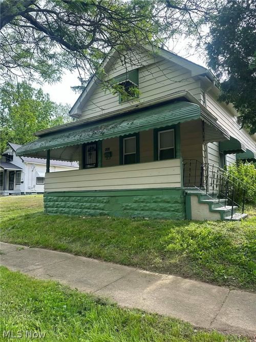 4263 E 163rd St, Cleveland, OH, 44128-2405 | Card Image