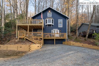 524 Clubhouse Drive, House other with 3 bedrooms, 2 bathrooms and null parking in Banner Elk NC | Image 1