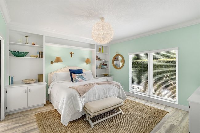 926 Pebble Ln, House other with 3 bedrooms, 2 bathrooms and null parking in Indian River Shores FL | Image 23
