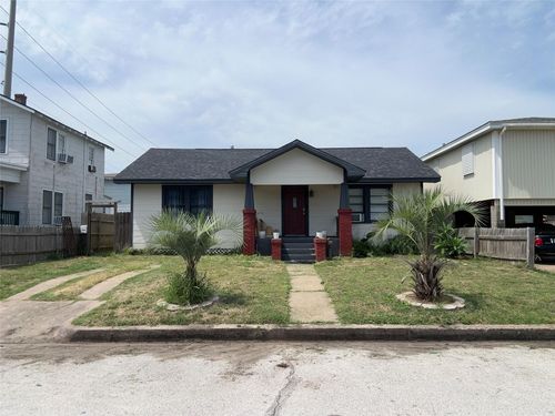 5224 Bernardo De Galvez, Galveston, TX, 77551 | Card Image