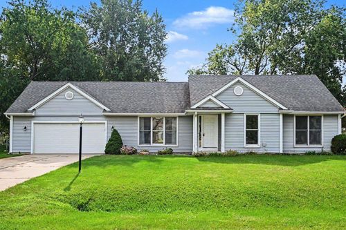 58668 Runway Road, Elkhart, IN, 46516-6262 | Card Image