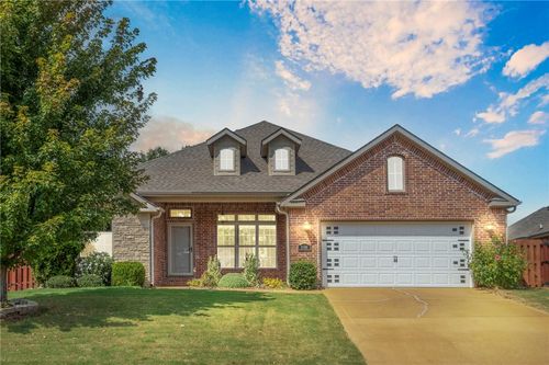 3400 Sw Briar Creek Ave, Bentonville, AR, 72713-5780 | Card Image