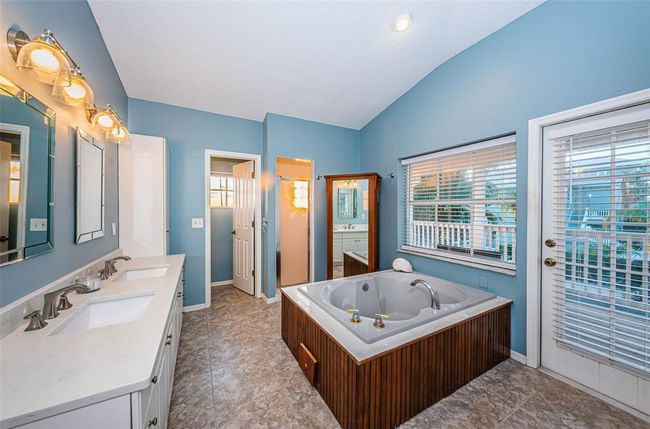614 Maryland Ave, House other with 5 bedrooms, 4 bathrooms and null parking in CRYSTAL BEACH FL | Image 40