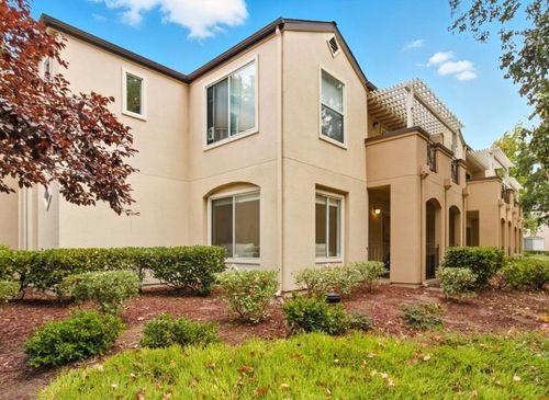 827 Jazz Ct, San Jose, CA, 95134-2610 | Card Image