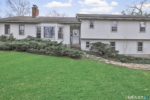 16 Mountain Rd, Wilton, CT, 06897-4912 | Card Image