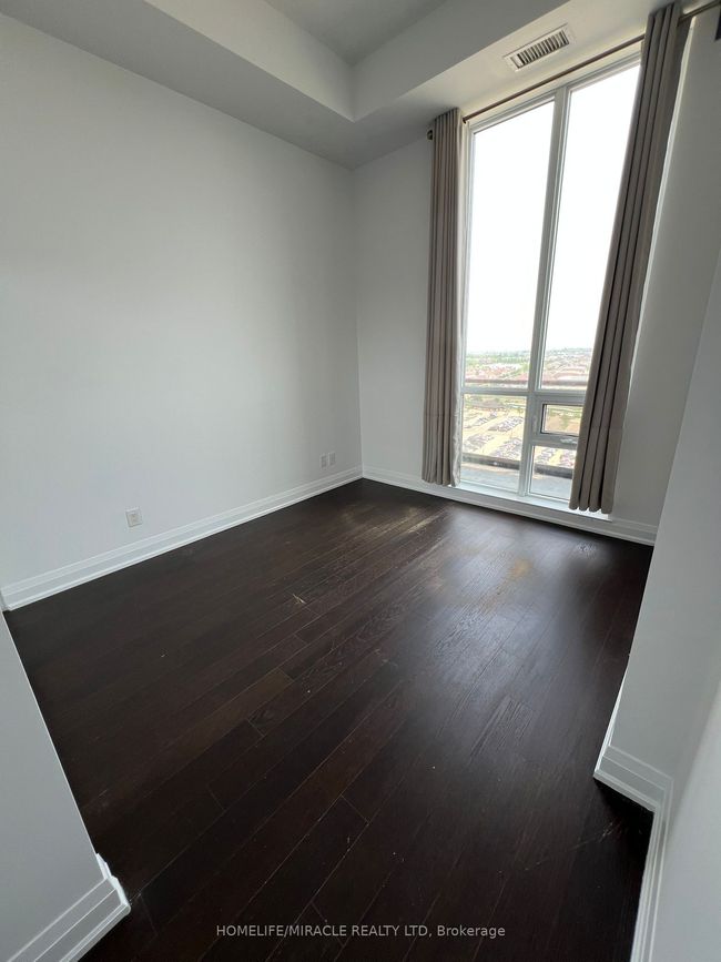 1705 - 9582 Markham Rd, Condo with 3 bedrooms, 2 bathrooms and 1 parking in Markham ON | Image 7