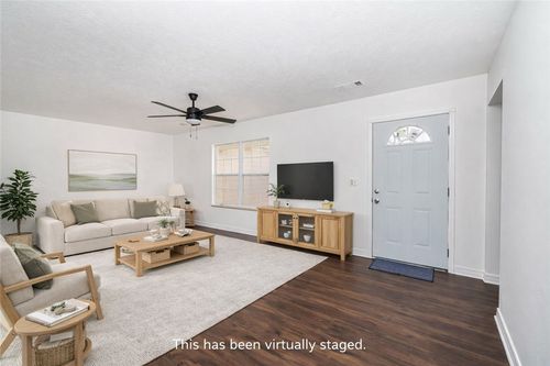 525 County Road 645, Green Forest, AR, 72638-2720 | Card Image