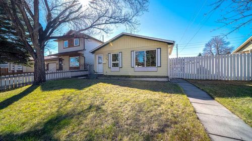 888 Mckenzie Drive Se, Calgary, AB, T2Z1Z1 | Card Image